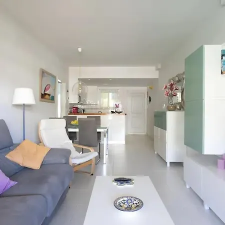 Primera Linea Marinas Apartamento *